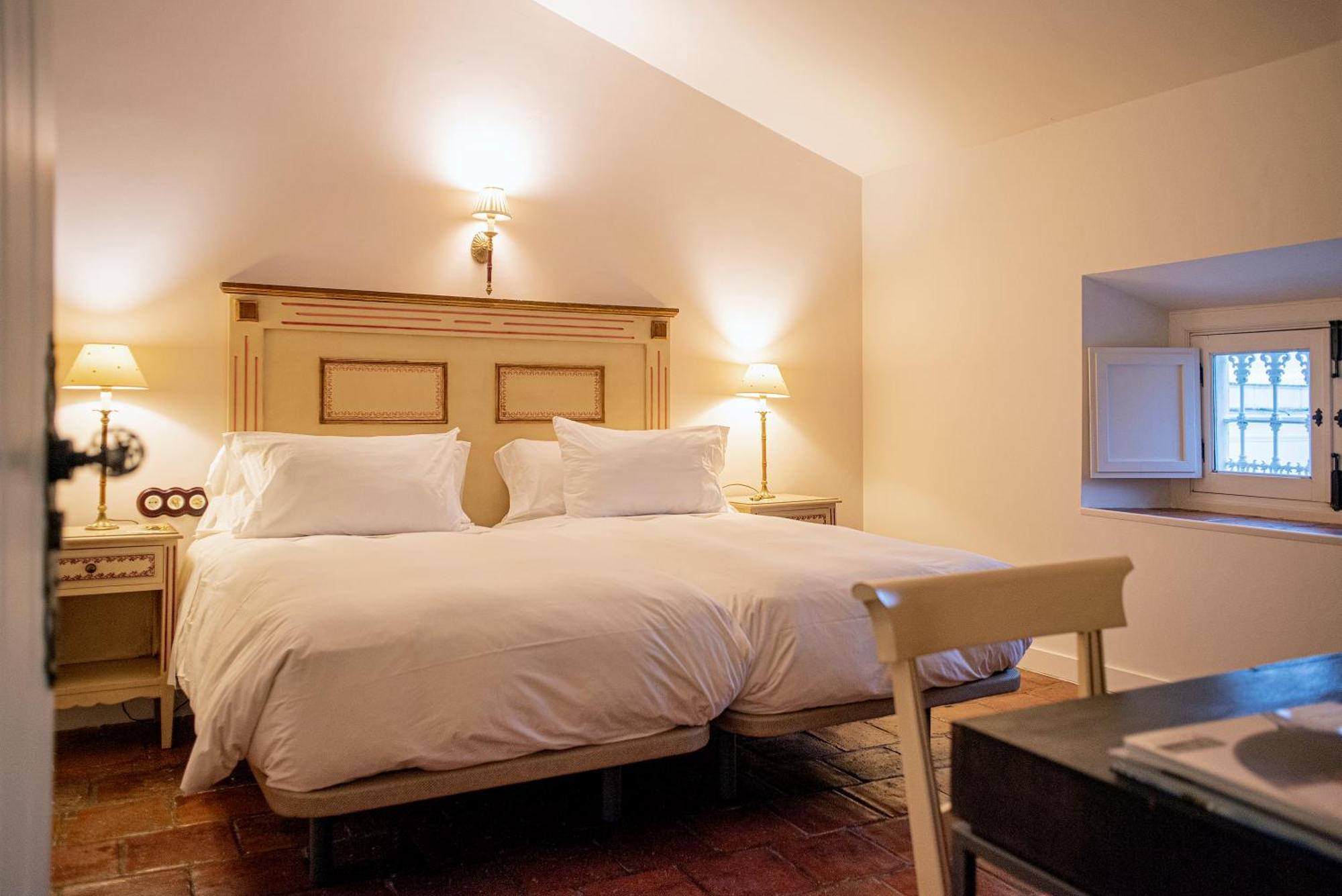 Hotel Boutique Conde De La Corte サフラ エクステリア 写真