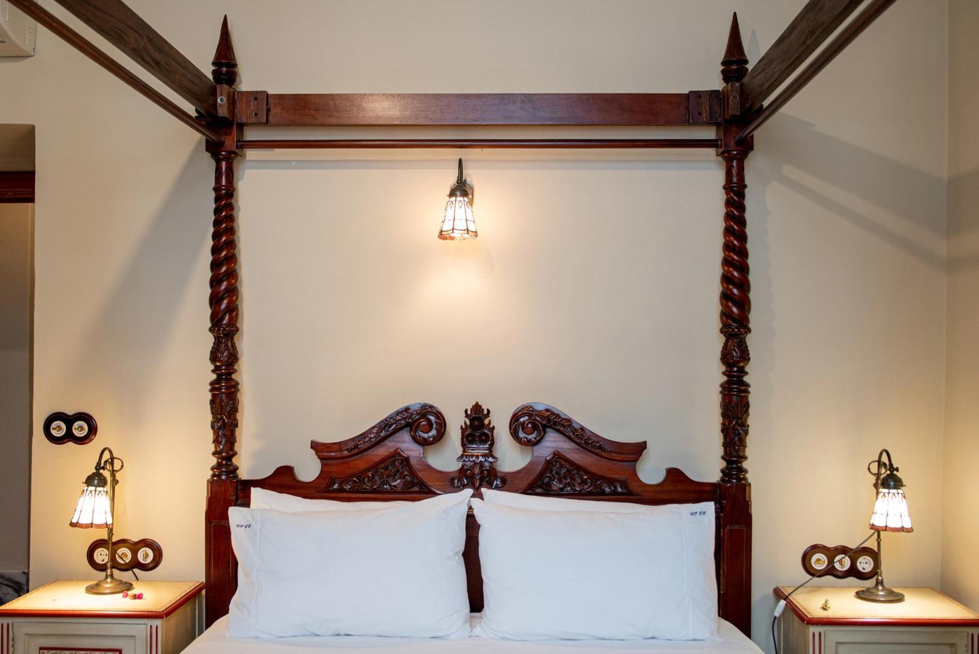 Hotel Boutique Conde De La Corte サフラ エクステリア 写真