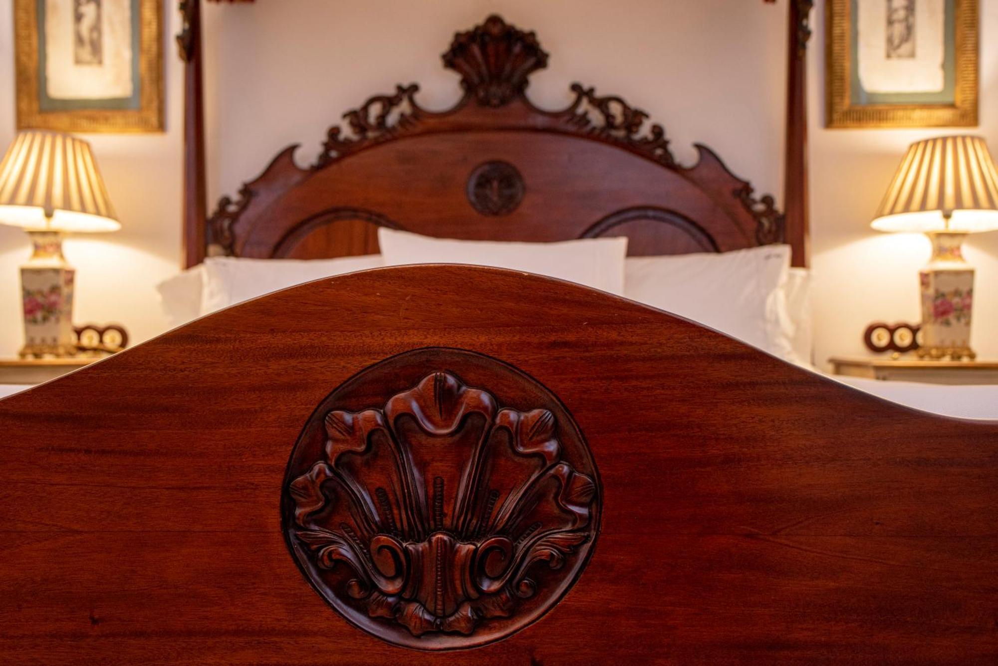 Hotel Boutique Conde De La Corte サフラ エクステリア 写真