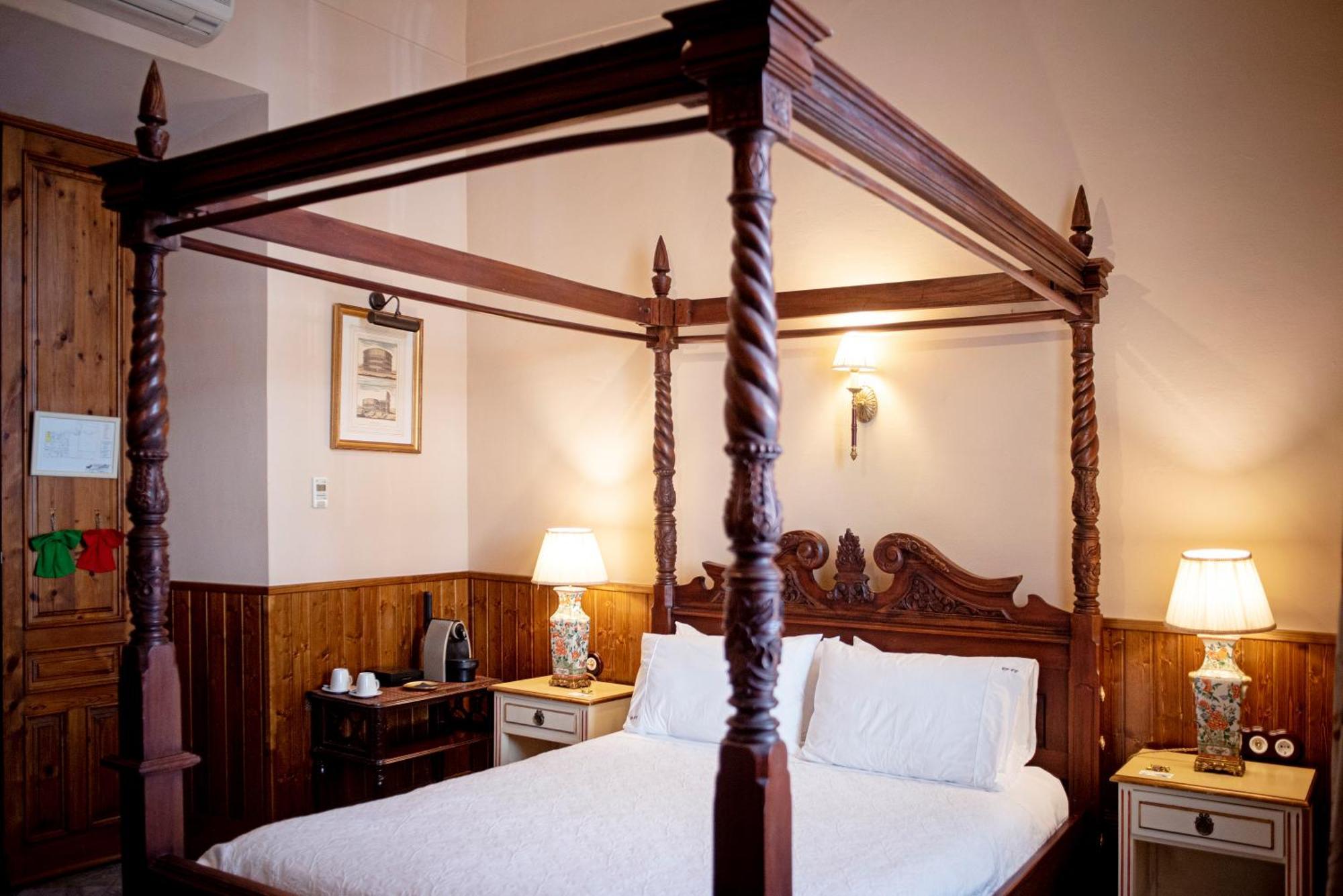 Hotel Boutique Conde De La Corte サフラ エクステリア 写真