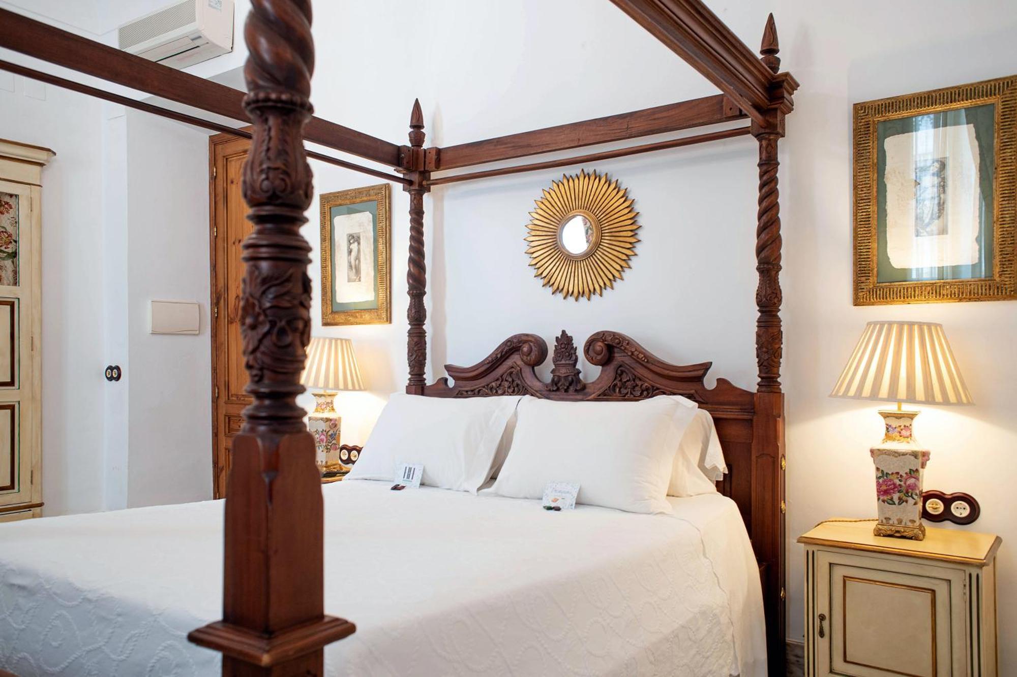Hotel Boutique Conde De La Corte サフラ エクステリア 写真